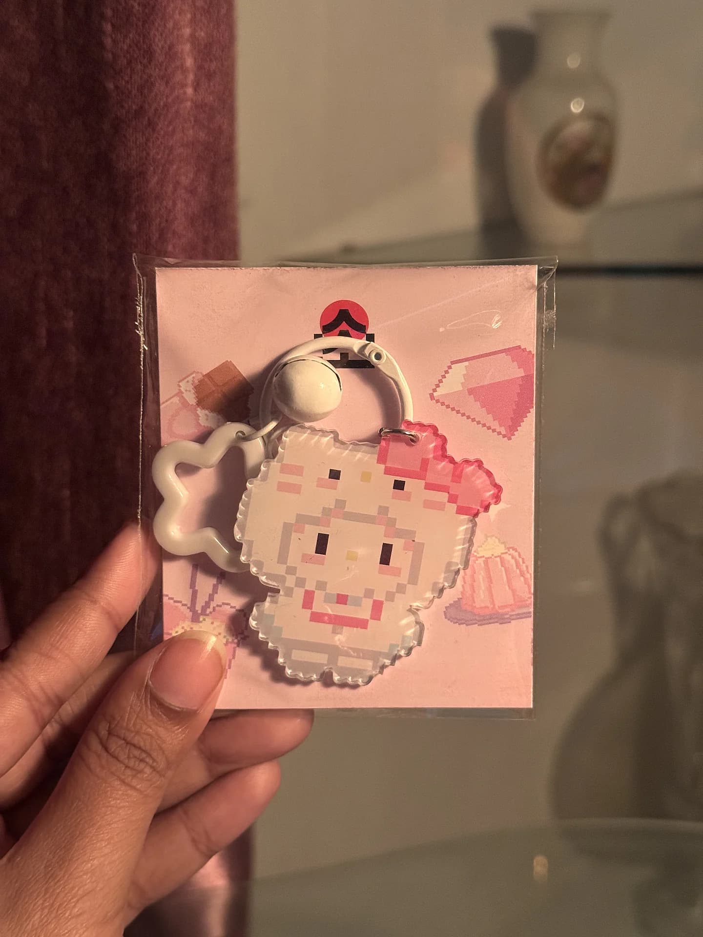 Pixel Kawaii Bunny Star Charm Keychain - Thumbnail 2
